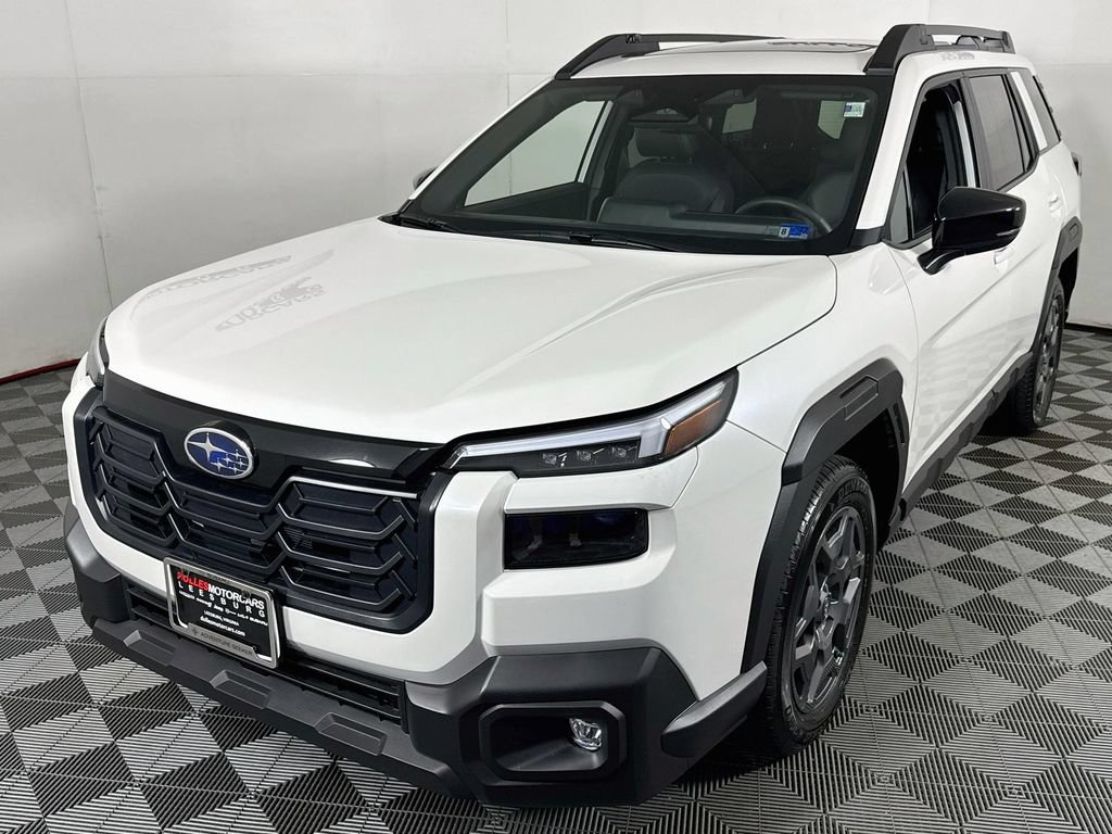 Used 2026 Subaru Outback Premium AWD/4WD image 3