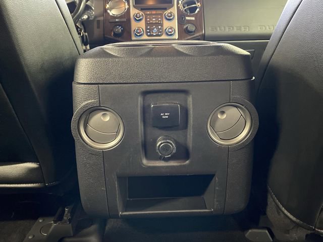 Used 2014 Ford F350 Lariat w/ Chrome Package image 28