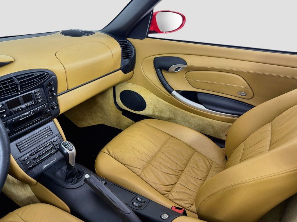 Used 2000 Porsche Boxster S RWD image 24