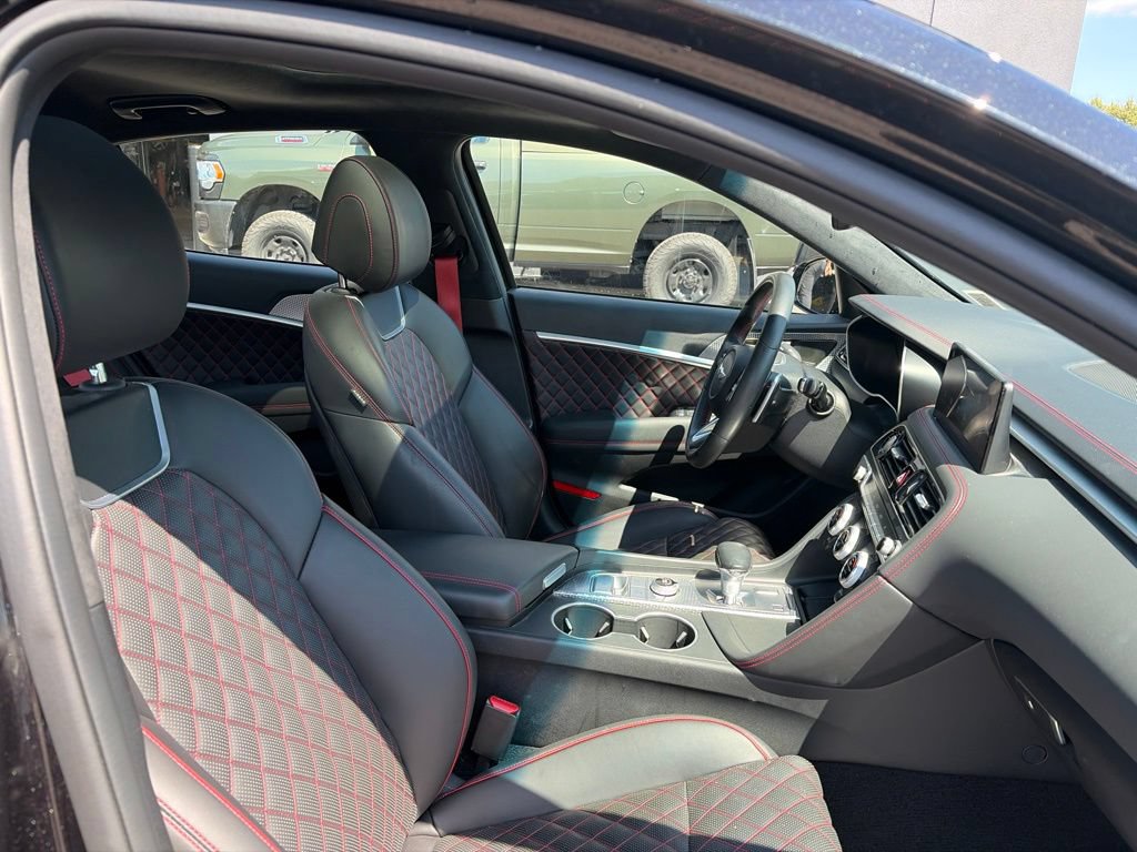 Used 2023 Genesis G70 3.3T w/ Sport Prestige Package AWD/4WD image 9