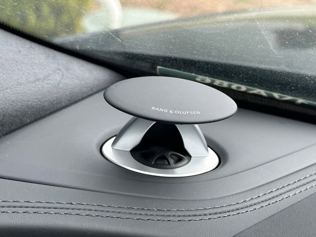 Certified 2025 Audi RS Q8 performance image 32