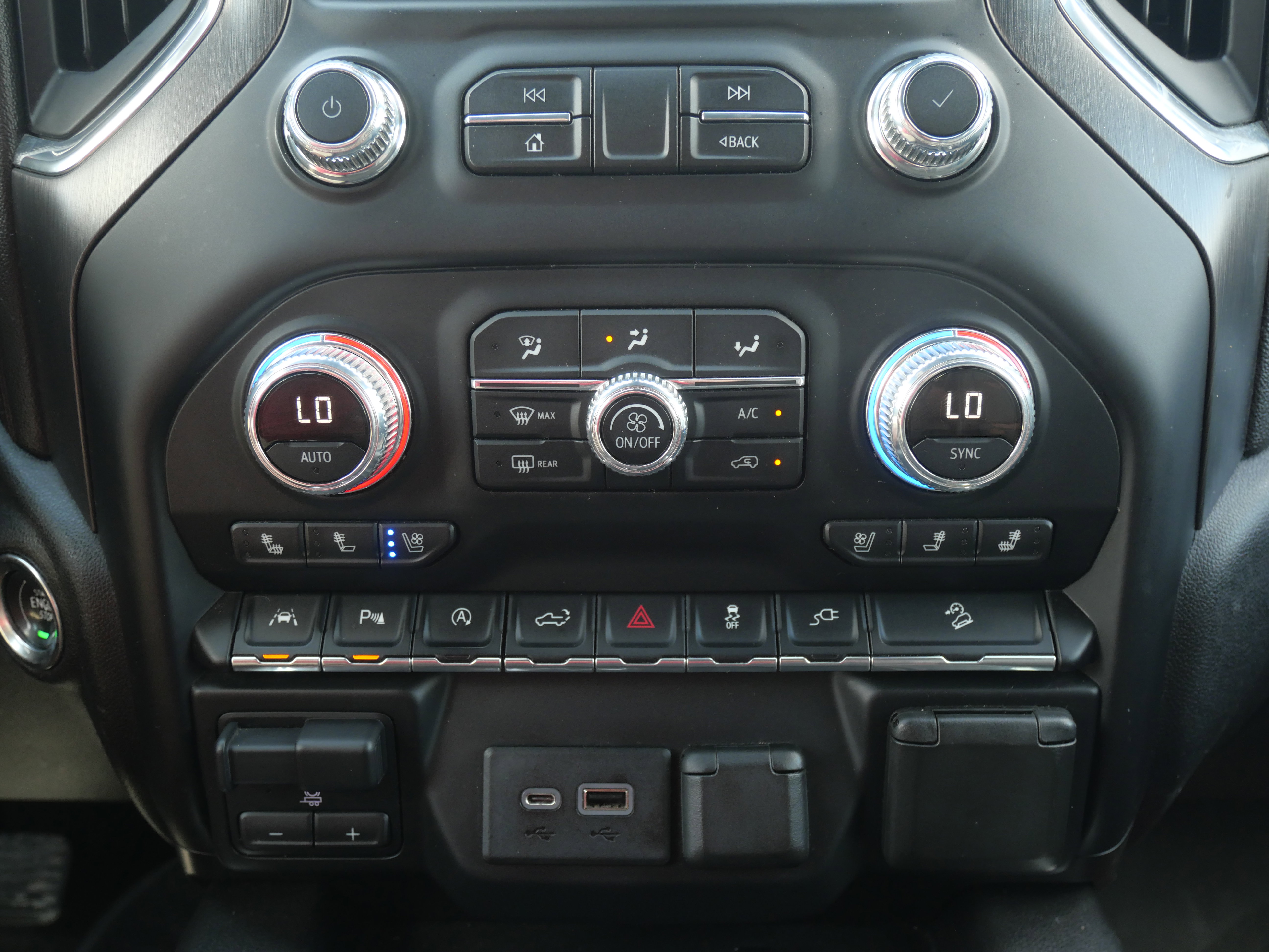 Used 2019 GMC Sierra 1500 AT4 w/ AT4 Premium Package image 20