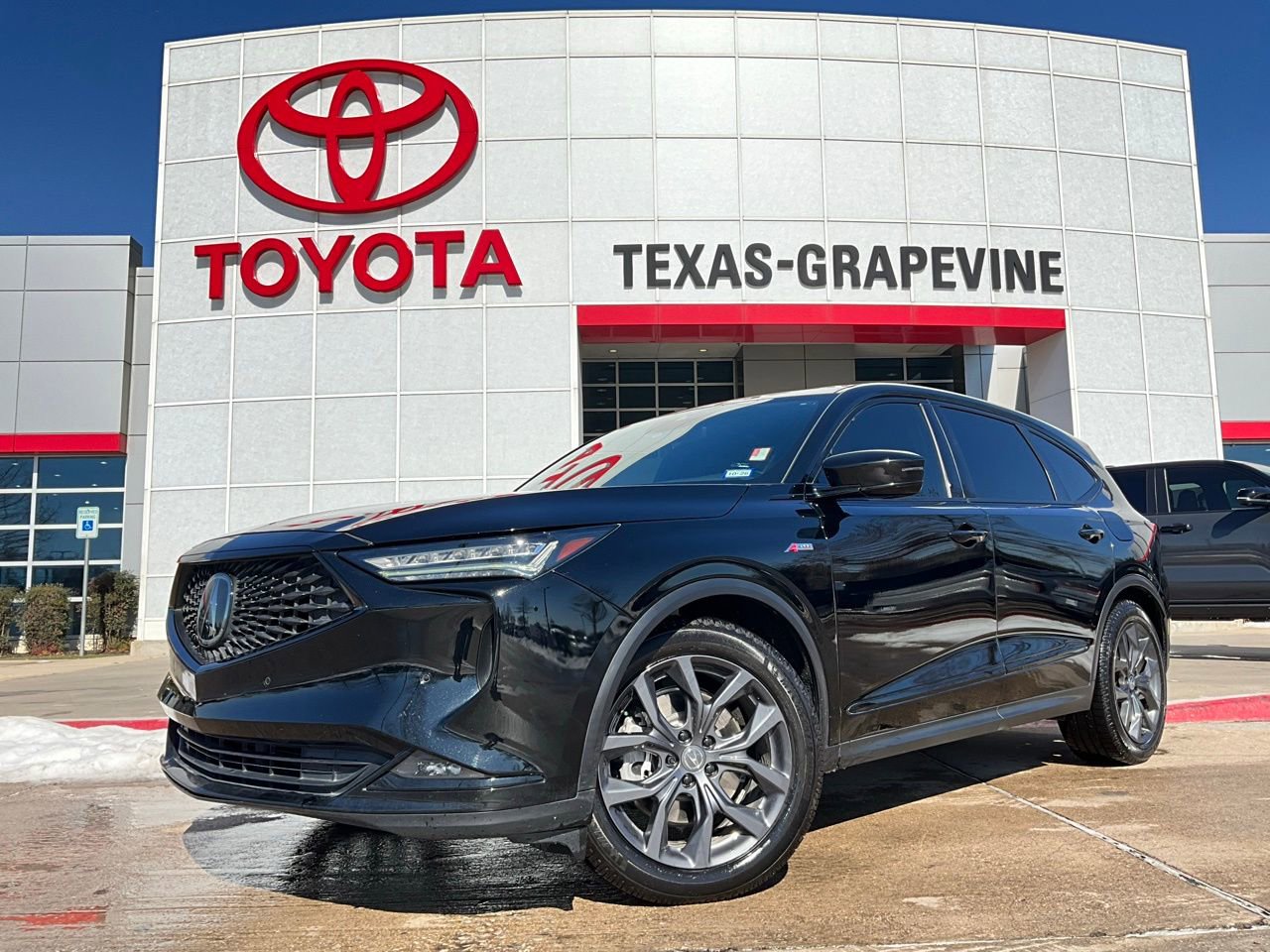 Used 2023 Acura MDX A-Spec image 3