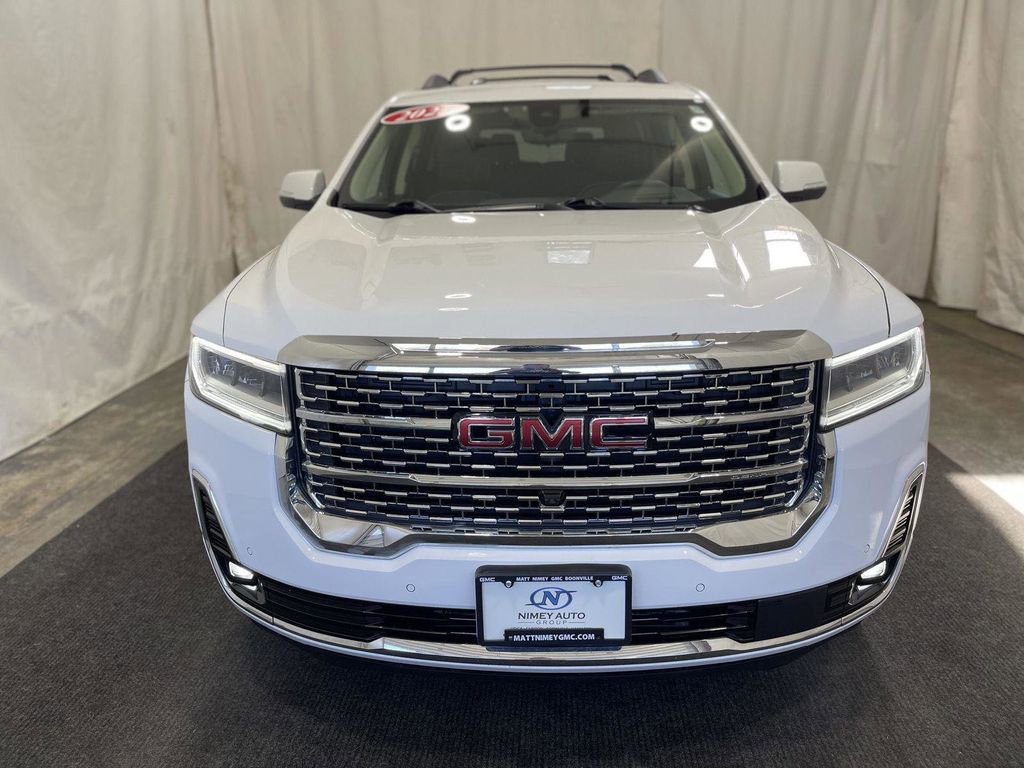 Used 2023 GMC Acadia Denali w/ Denali Technology Package image 11