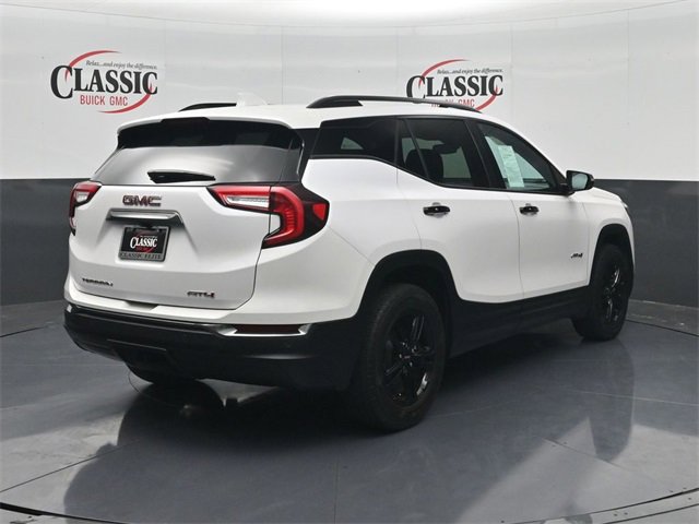 Used 2022 GMC Terrain AT4 w/ Infotainment Package II image 7