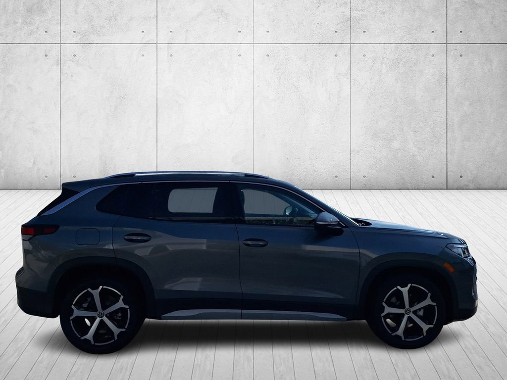 New 2026 Volkswagen Tiguan SE image 6