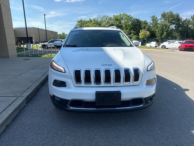 Used 2017 Jeep Cherokee Limited w/ Luxury Group FWD image 7