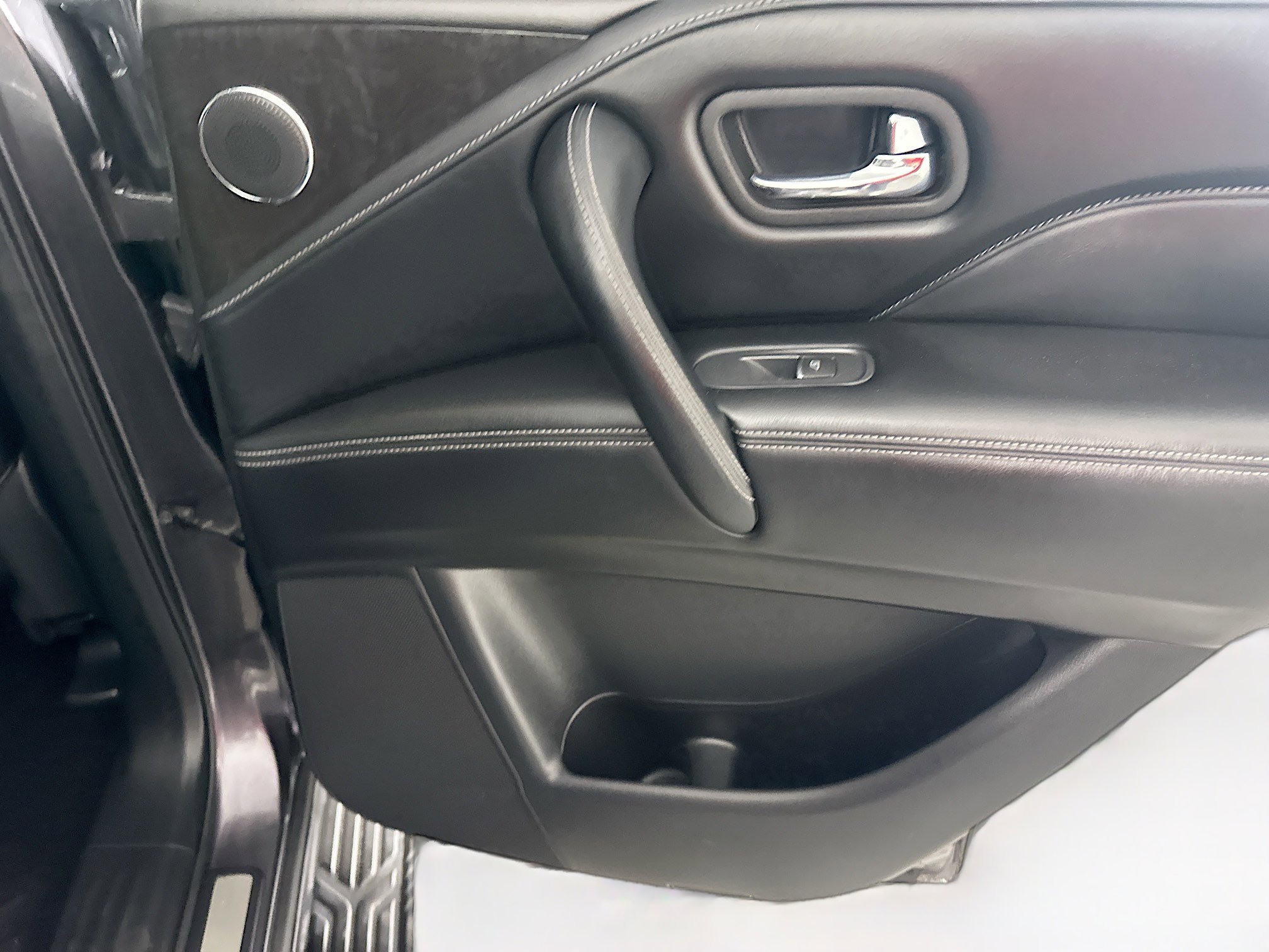 Used 2024 INFINITI QX80 Luxe image 33