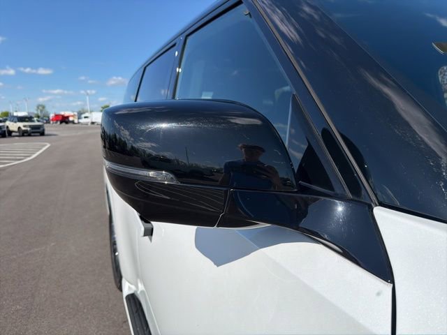 Used 2025 INFINITI QX80 Autograph AWD/4WD image 5