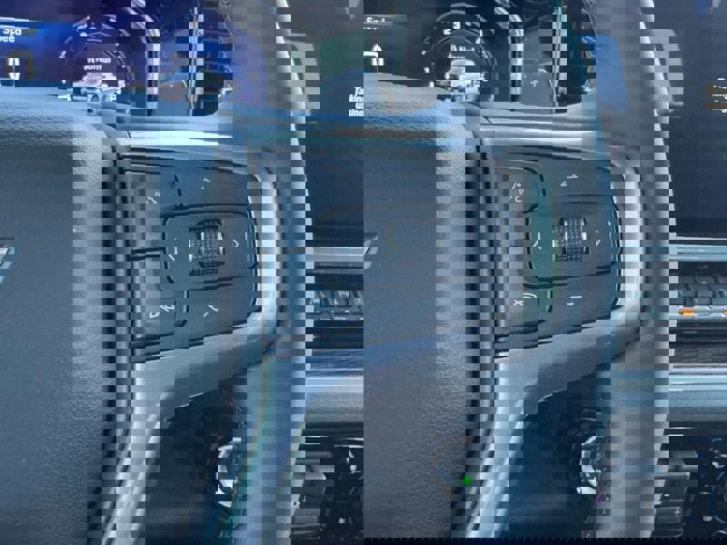 Used 2025 Chevrolet Silverado 1500 LT Trail Boss w/ Convenience Package II image 18