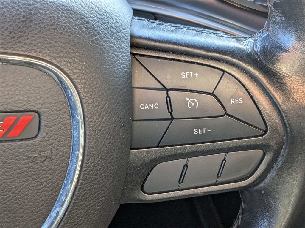 Used 2021 Dodge Challenger SXT image 23