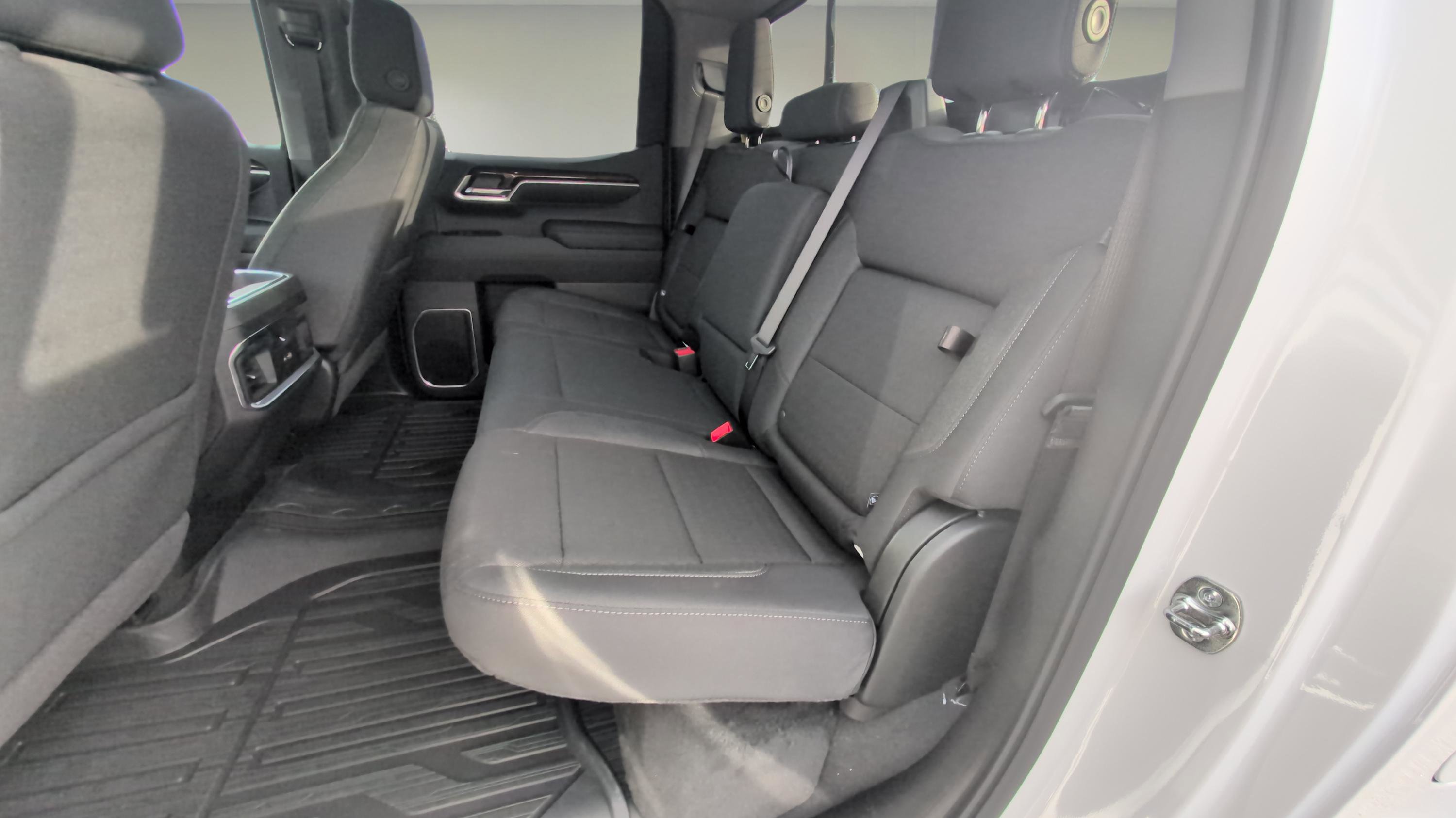 New 2026 GMC Sierra 1500 Elevation w/ Preferred Package image 16
