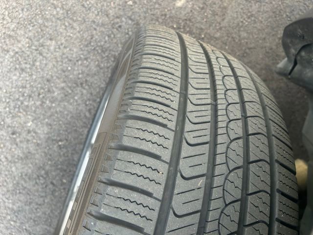 Used 2016 Ford Explorer Limited image 11