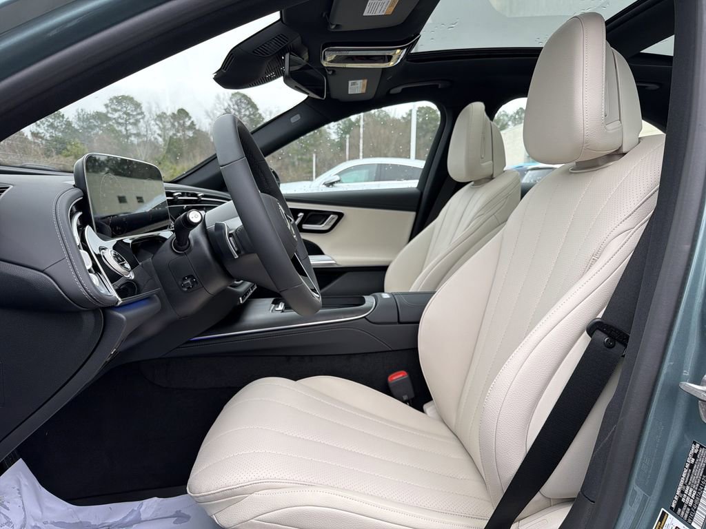New 2026 Mercedes-Benz E 350 4MATIC Sedan image 11