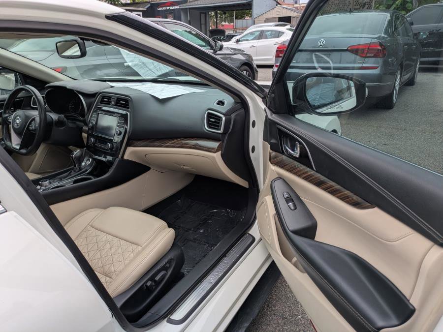Used 2016 Nissan Maxima Platinum image 9