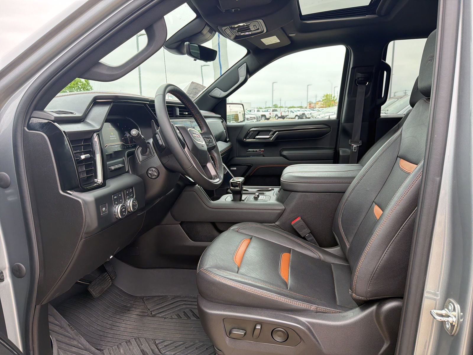 Used 2023 GMC Sierra 1500 AT4 w/ Technology Package image 14
