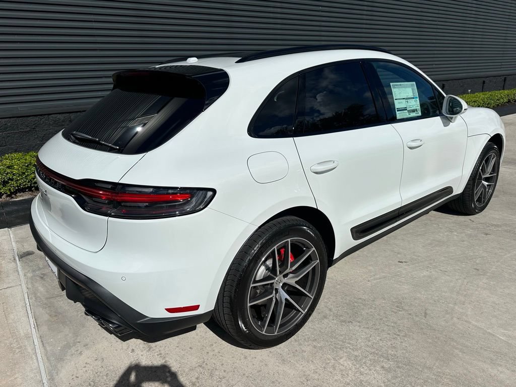 Certified 2026 Porsche Macan S AWD/4WD image 9