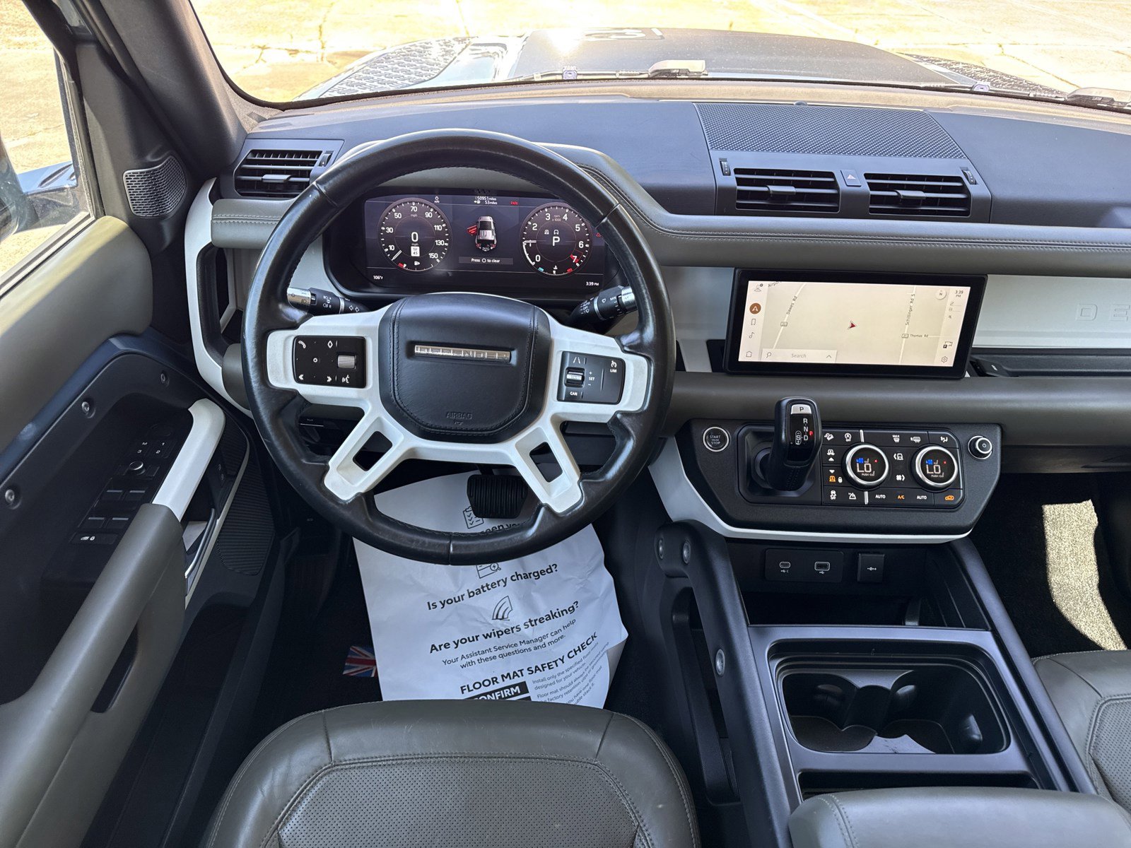 Used 2020 Land Rover Defender 110 SE AWD/4WD image 16