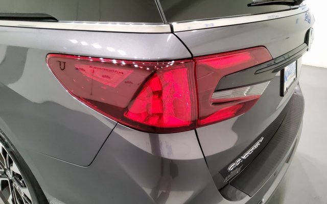 Used 2025 Honda Odyssey Elite image 10