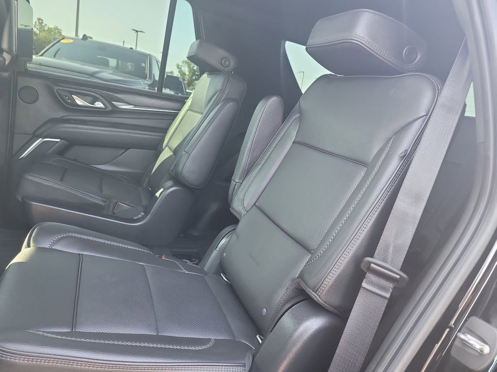 Used 2021 GMC Yukon Denali AWD/4WD image 16