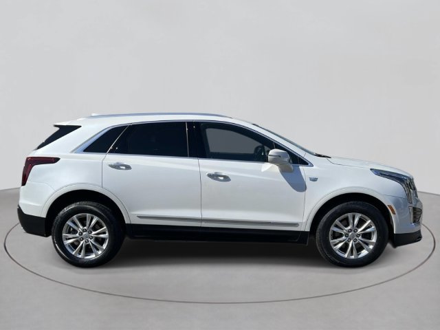 Certified 2024 Cadillac XT5 Luxury w/ LPO, Floor Liner Package AWD/4WD image 5