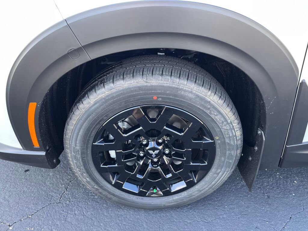 New 2025 Mitsubishi Outlander Trail Edition image 12