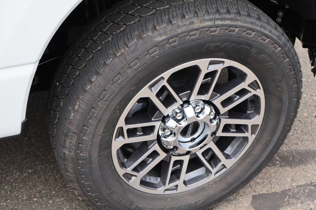 New 2026 Ford F250 Platinum w/ Platinum Plus Package AWD/4WD image 28