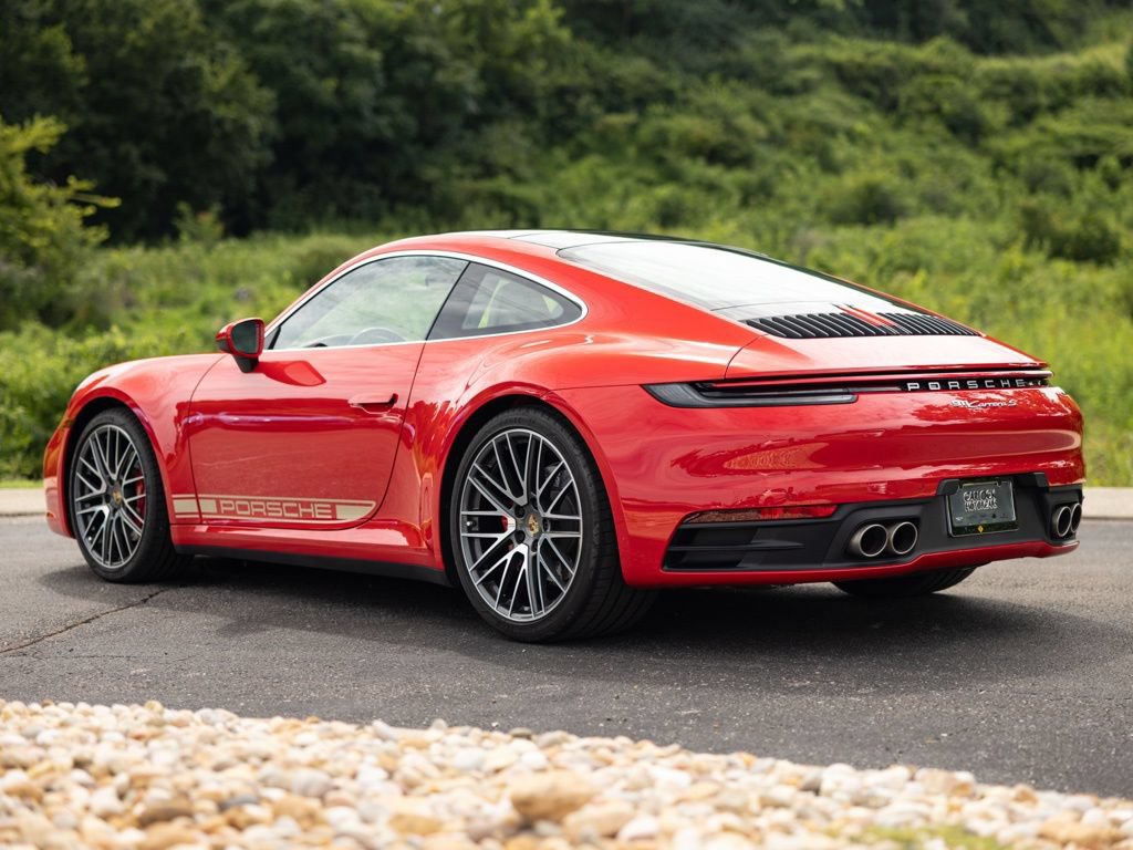 Used 2024 Porsche 911 Carrera S RWD image 4