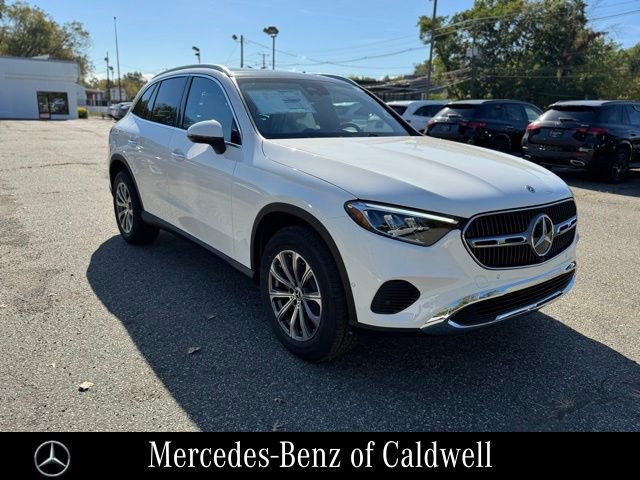 Used 2026 Mercedes-Benz GLC 300 4MATIC image 1