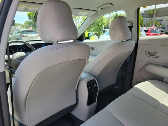 Certified 2024 Hyundai Kona Electric SEL FWD image 7