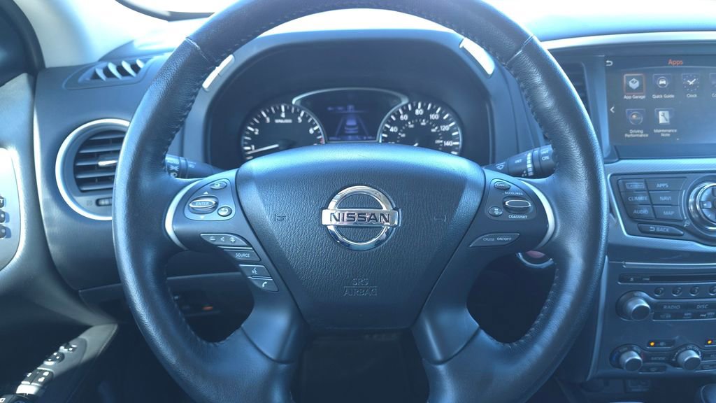 Used 2020 Nissan Pathfinder SL AWD/4WD image 27