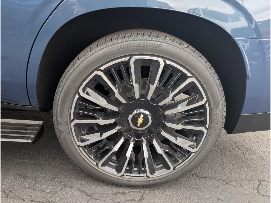 New 2026 Chevrolet Tahoe High Country image 24