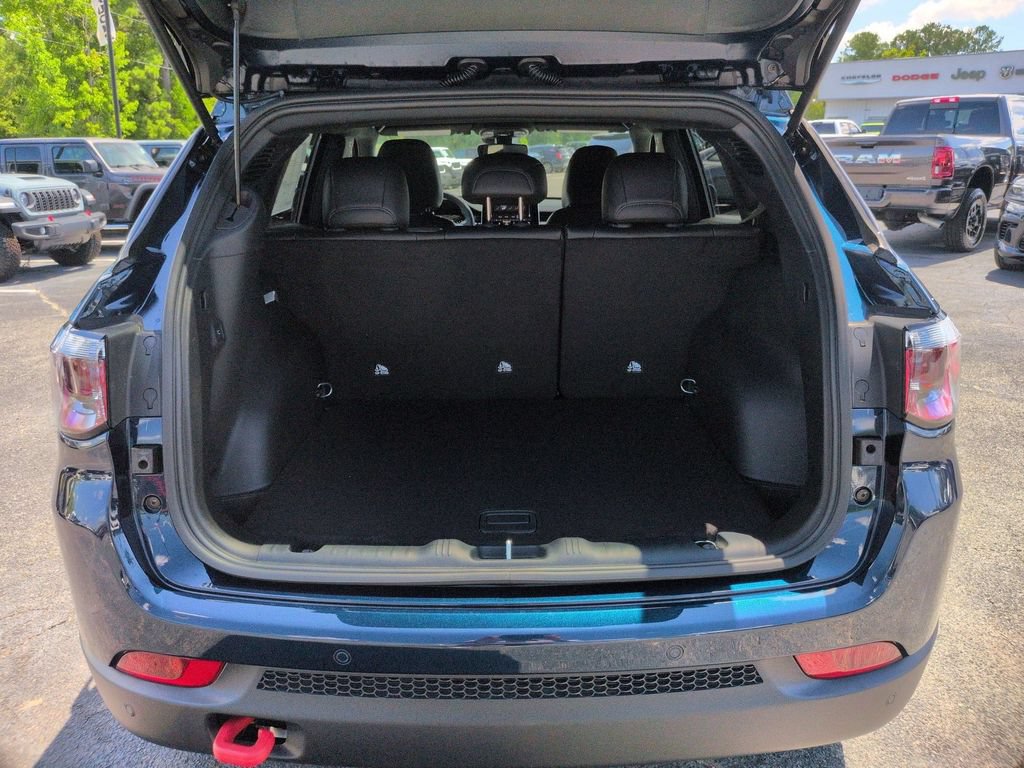 New 2026 Jeep Compass Trailhawk AWD/4WD image 29