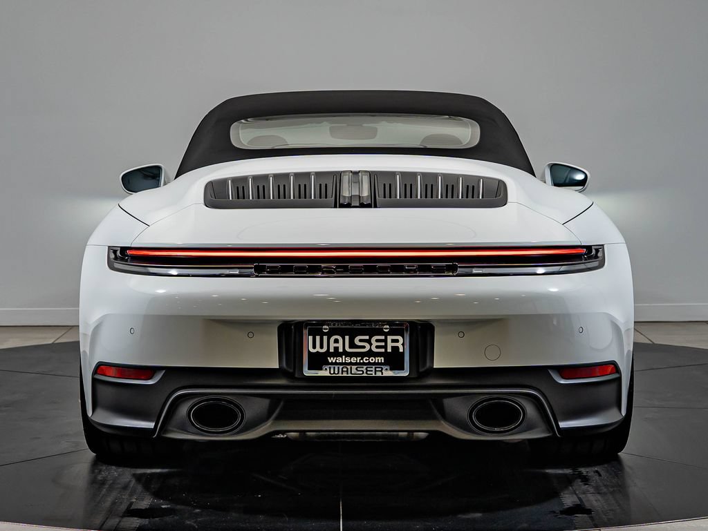 Certified 2025 Porsche 911 Carrera RWD image 7