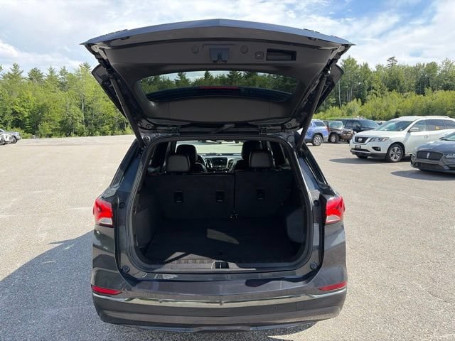 Used 2023 Chevrolet Equinox RS AWD/4WD image 6