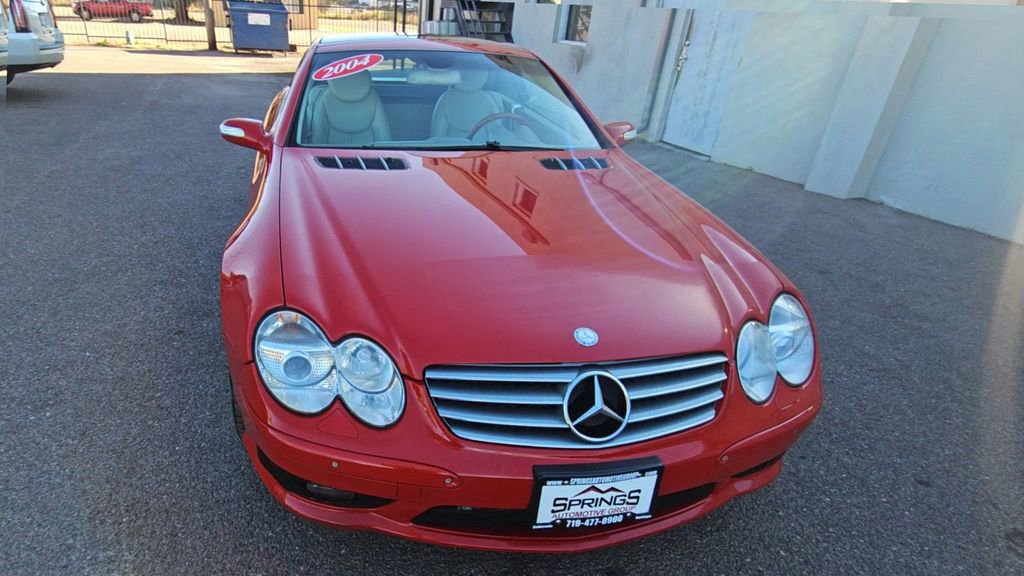 Used 2004 Mercedes-Benz SL 600 image 2
