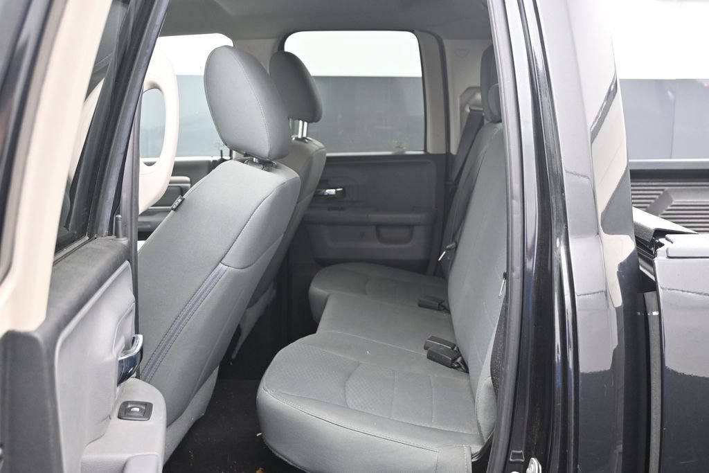 Used 2018 RAM 1500 Classic SLT AWD/4WD image 20