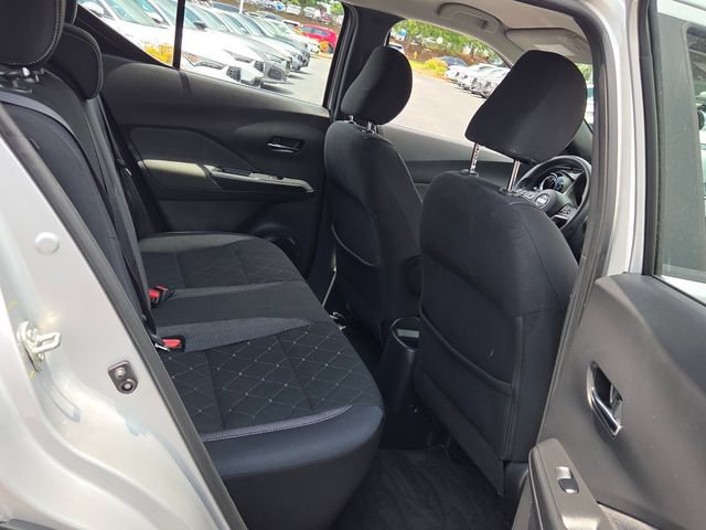 Used 2019 Nissan Kicks SV FWD image 14
