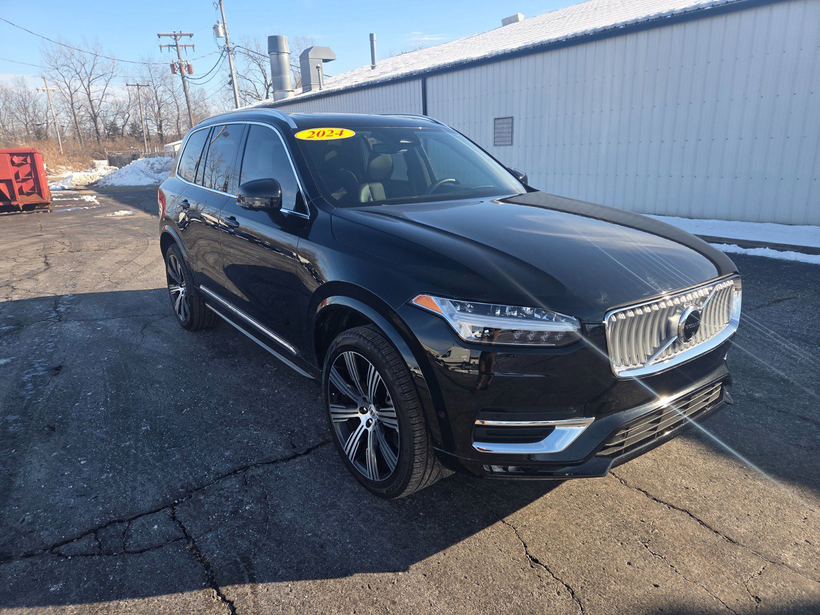 Used 2024 Volvo XC90 B6 Ultimate w/ Protection Package Premier