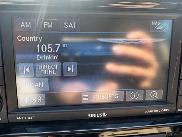Used 2014 Chrysler 200 Limited w/ Sun/Sound Group FWD image 5