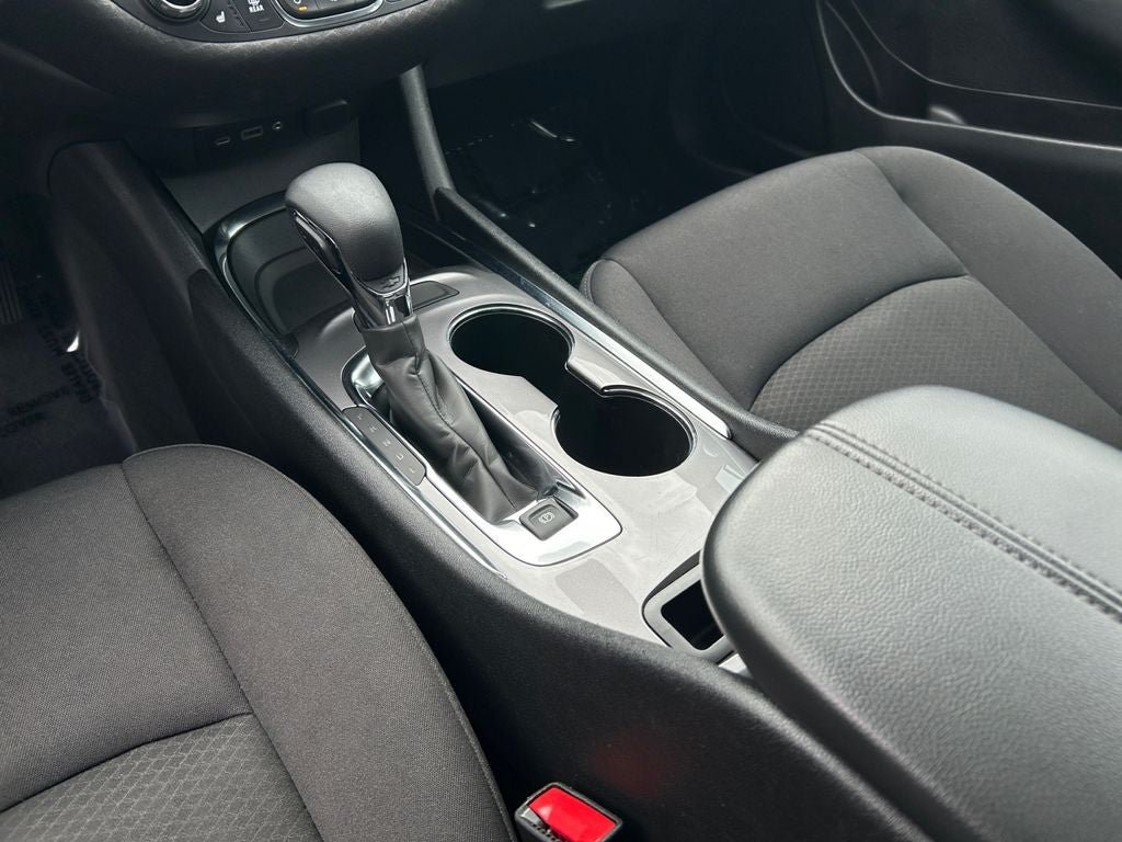 Used 2023 Chevrolet Malibu LT FWD image 18