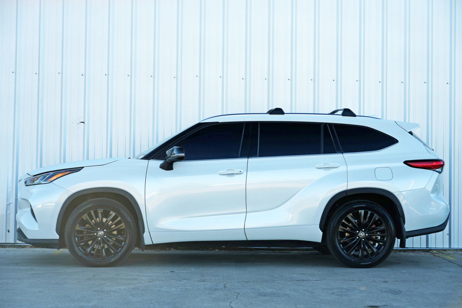 Used 2022 Toyota Highlander Platinum image 8