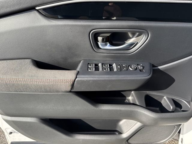 Certified 2025 Honda Pilot Sport image 9