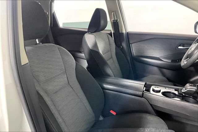 Used 2023 Nissan Rogue SV AWD/4WD image 10