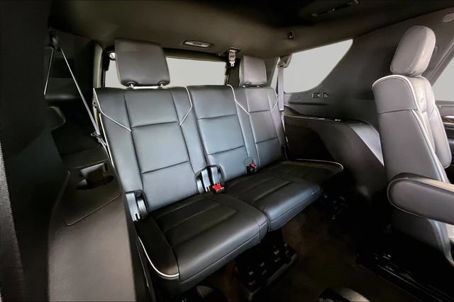 Certified 2023 Cadillac Escalade Premium Luxury AWD/4WD image 18