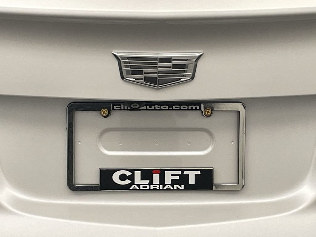 Used 2021 Cadillac XT4 Sport w/ Sun And Sound Package AWD/4WD image 27