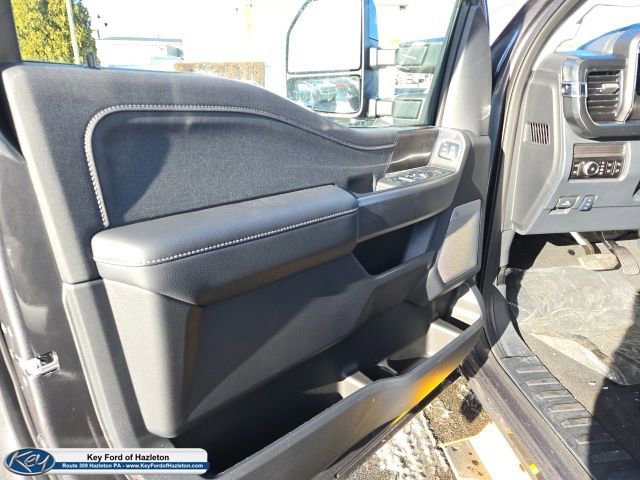 New 2026 Ford F350 Lariat w/ FX4 Off-Road Package image 86