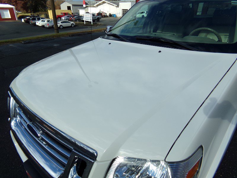 Used 2008 Ford Explorer Sport Trac Limited image 15