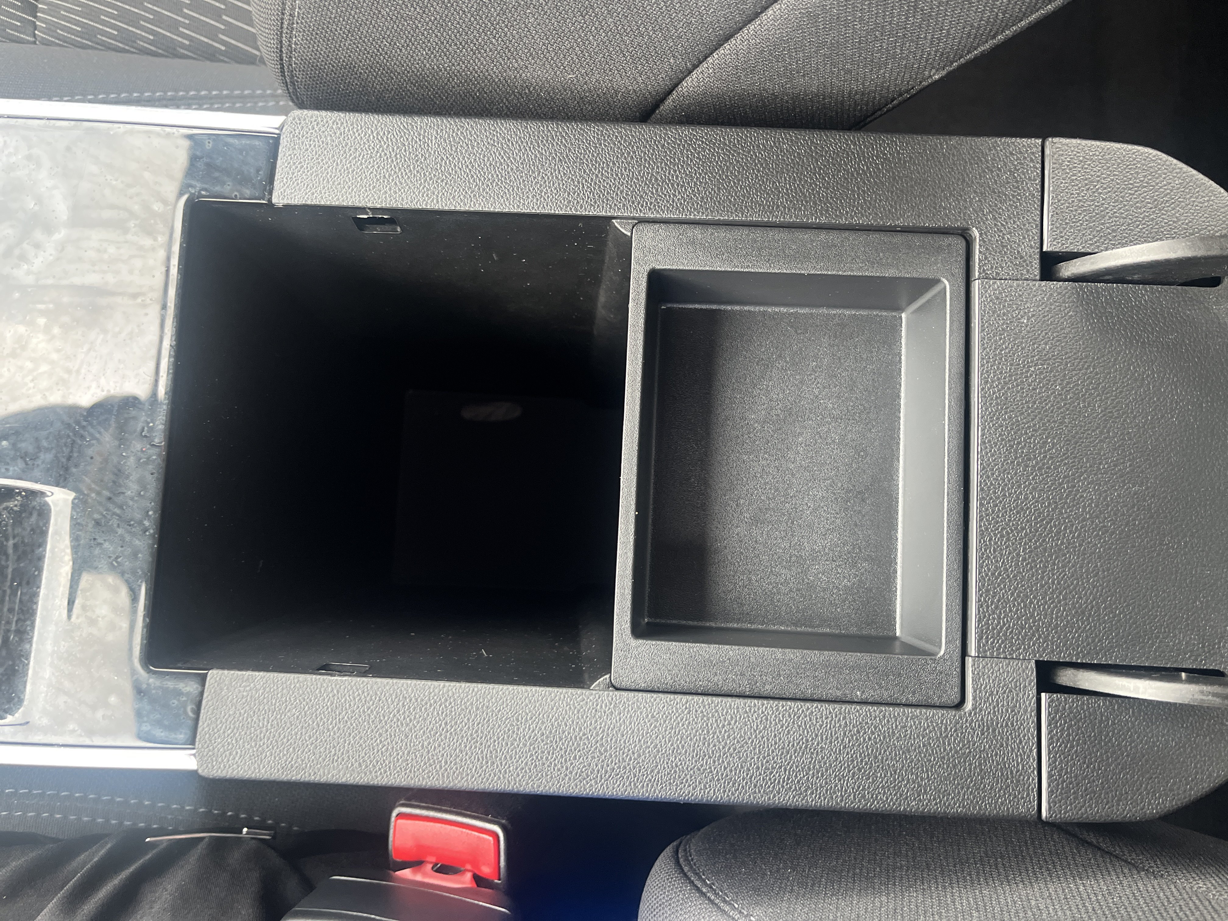 Used 2025 Chevrolet Equinox LT w/ Safety and Technology Package FWD image 29