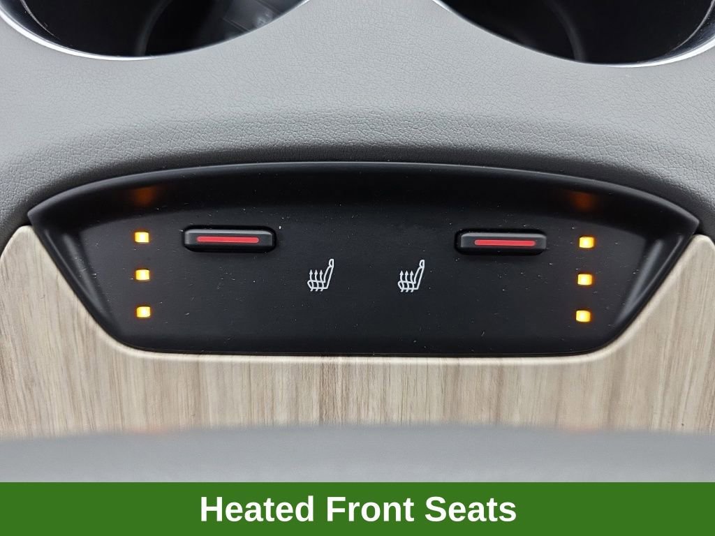 Used 2024 Toyota Venza XLE image 38